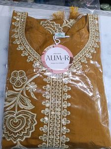 Lovely Roman Silk Kurta Set