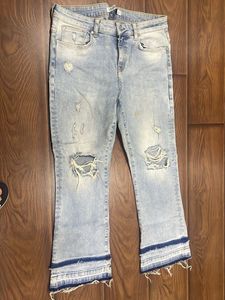 Zara Basic Ripped Jeans