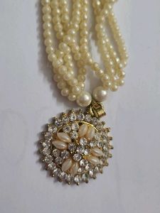 Pearl with Golden Diamond Pendent
