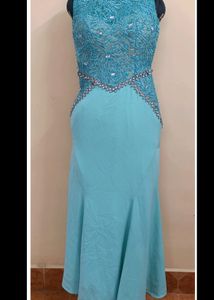 Bodycon Dress With Lace And Stone Works