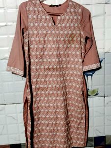 Buy 4 Get Four kurti Free🎊