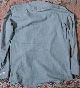 I Am Selling Casual Shirt
