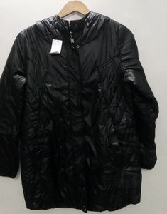 Stylish♠️ puffer Jacket♠️