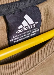 Adidas Sweatshirt