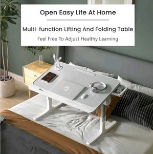 StarAndDaisy Kids Study Table Foldable