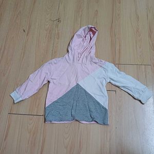 Set of 4 Preloved Unisex Sweatshirts (3 to 5 yrs)
