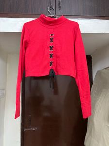 ❤️ Red Crop Top