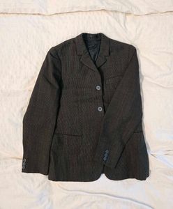 Classic Blazer - Versatile Style