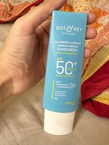 Dot &amp; Key Blueberry Sunscreen SPF 50