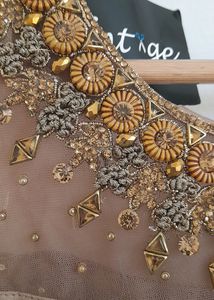 GLAM LOOK GOWN