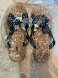 Cassiey Floral Bow Flip Flops