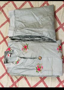 Combo Kurti Set Floral &amp; Solid Green Top