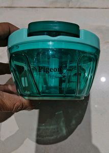 Pigeon Handy Chopper Mini 400ml Capacity Warranty