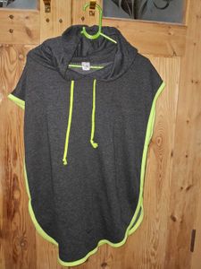 Free DeliverySleeveless Hoodie Tunic Top