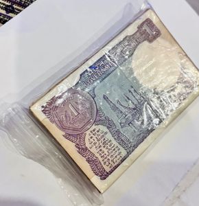 Rs-1 Indian Notes bundle of “hundred”.