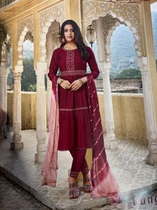 Beautiful Party Wear Suit Set