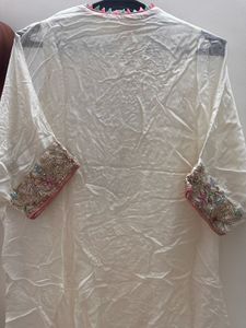 Zari work kaftan for festive season