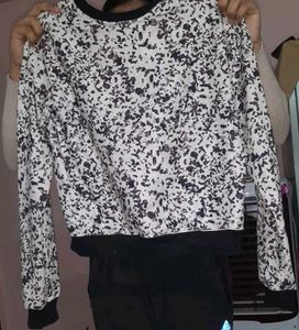 💥💥Grab Semi Winter Tops In Very Lower Price