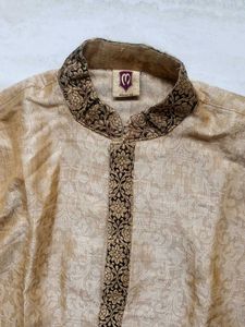 Elegant Men&#39;s Kurta And Pajamas