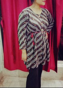 Bandhni black Printed Top