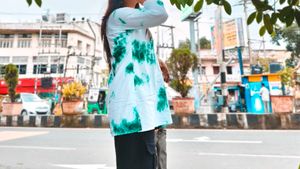 Chikankari Kurtas