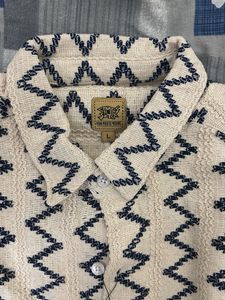 zig-zag knit shirt
