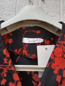 New with tag Pinterest Korean Floral Print Blouse