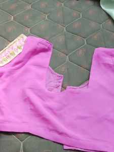 Saree With Blouse