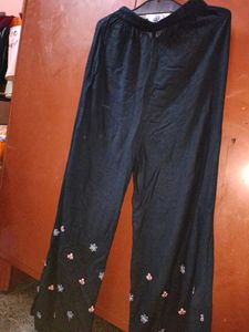Women Black Plazo