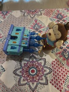 Toys &amp; Games