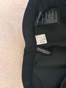 ✨Black glitter flared pant from H&amp;M Size S✨