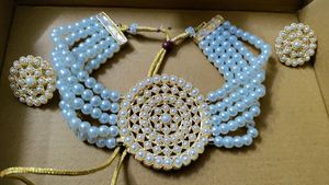 Pearl Chocker