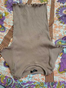 Zudio Ribbed Crop Top