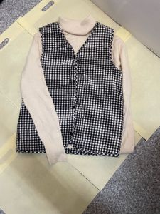 Uniqlo Women&#39;s Clothing Bundle