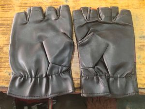 Nike Fingerless Gloves