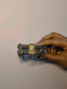 Aesthetic Silver Bracelet 🌊✨