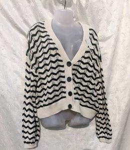 Stradivarius Chevron Knit Cardigan 🖤