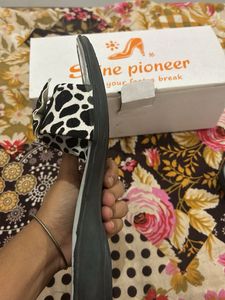 Cute Bow Sandals