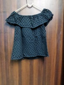 Off-Shoulder Top