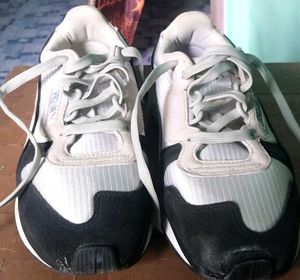 Puma Space Lab Sneakers
