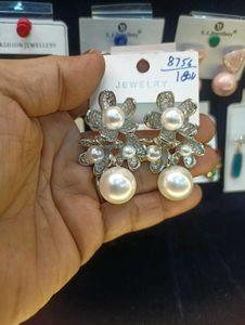Pearl Flower Earrings silver