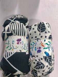 2 Stoles