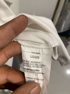 Underarmour white T-Shirt