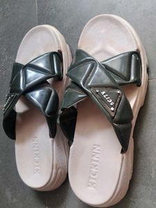 Lightweight Flats