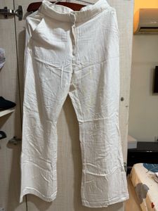 beiege Flared Pants