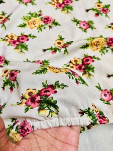 Floral Print Short Sleeve Balloon Top