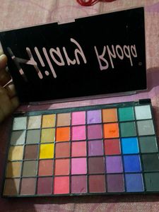 The makeup kit..