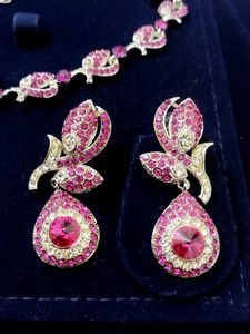 Silver Magenta Jewellery Set