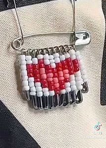 Pinteresty Aesthetic Beaded Pins