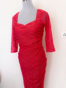 NEW WITH TAGS BODYCON DRESS
